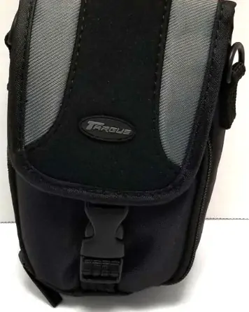 Targus Nylon Camera Bag Case – 4″ x 2.5″ x 5.75″